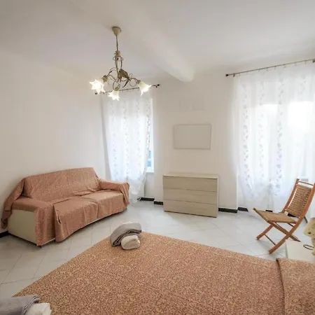 Apartment Bilocale Nel Centro Storico Piano Terzo
